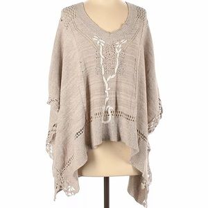 Free People | cozy poncho